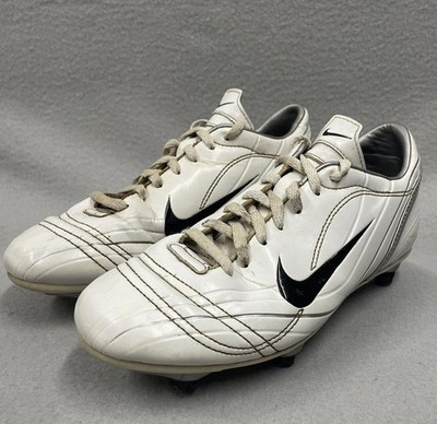 Vintage Nike Mercurial Fußballschuhe Größe 4 weiß weicher Untergrund SG Metallstollen