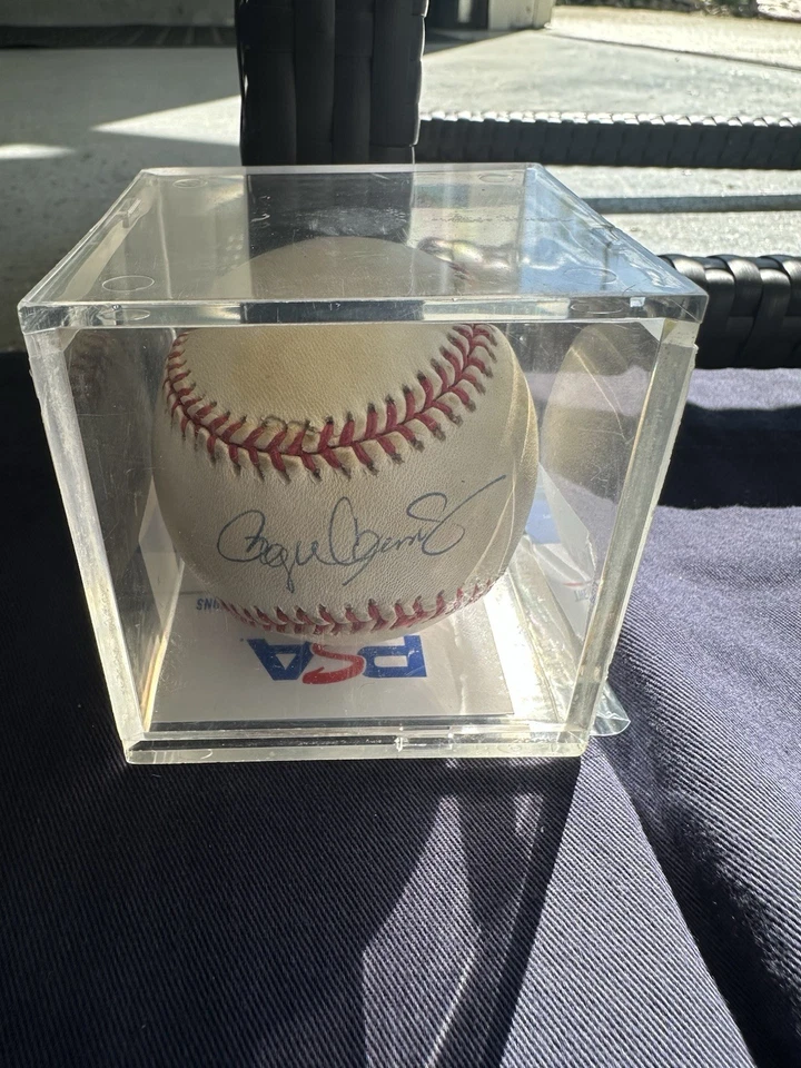 Roger Clemens Signed Baseball PSA/DNA CERT New York Yankees HOF 7 Cy Young - Image 2 of 4