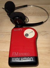 Sony FM Stereo Walkman SRF-26 Portable Radio With MDR-006 Stereo Headphones