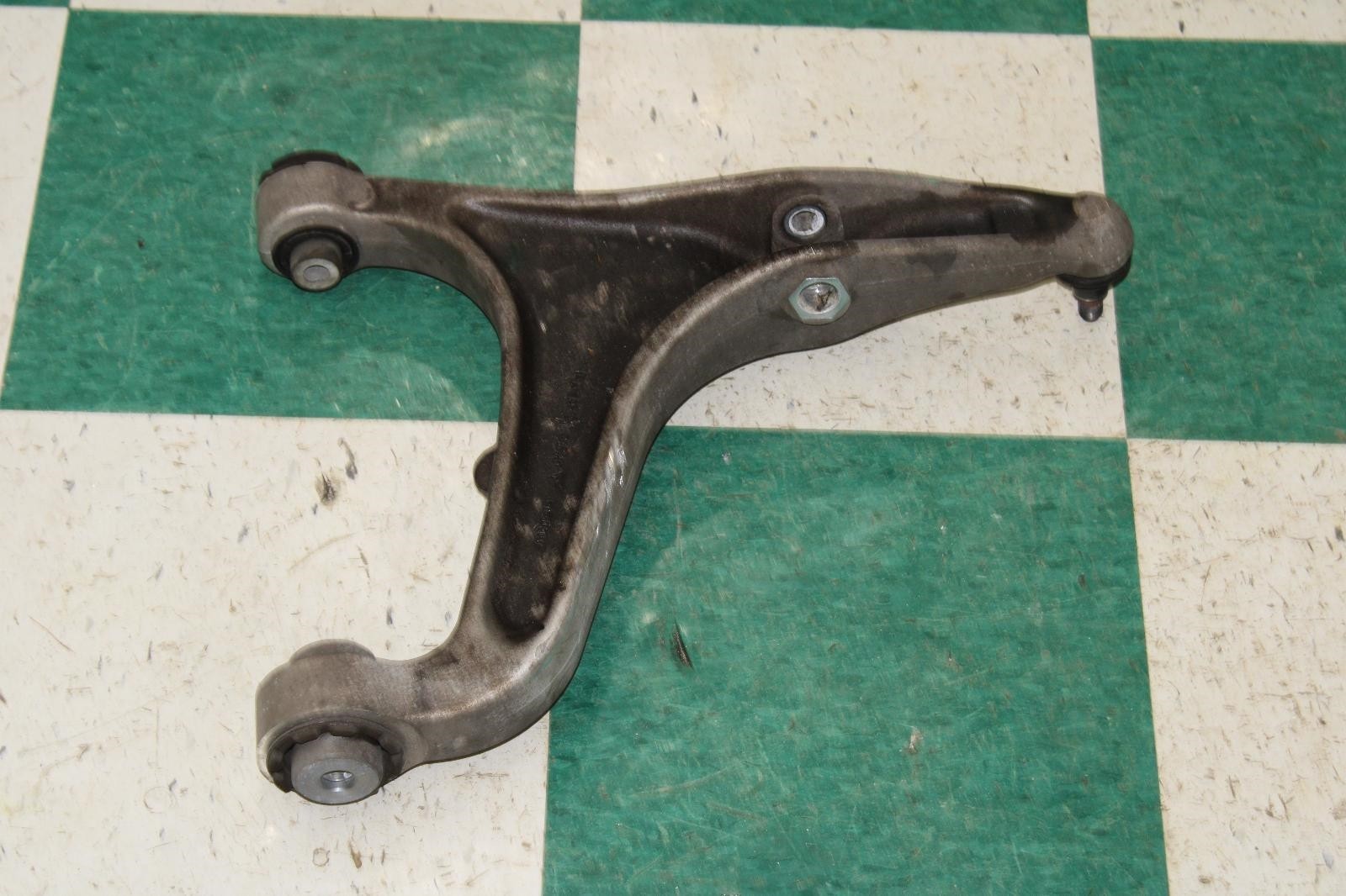 Maserati Ghibli 2017-2024 Front Left Lower Control arm