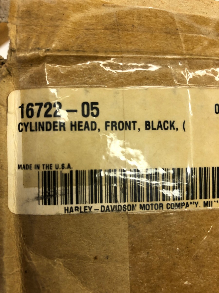 C. 2005 Harley Davidson FLHTCI Engine Top End Cylinder Head P/N 16722