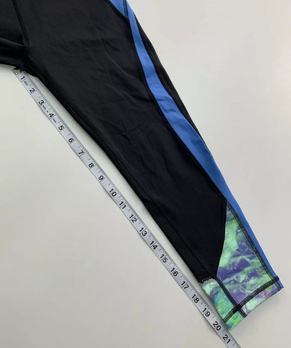 Youth Girls Ivivva Hyper Track Reflective Crop Leggings Size 12 Black / Blue - Picture 11 of 11
