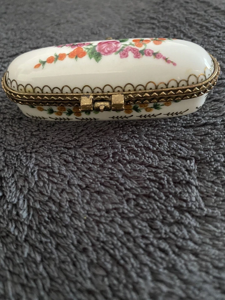 vintage pill ceramic box Delprado Collection - Image 3 of 4