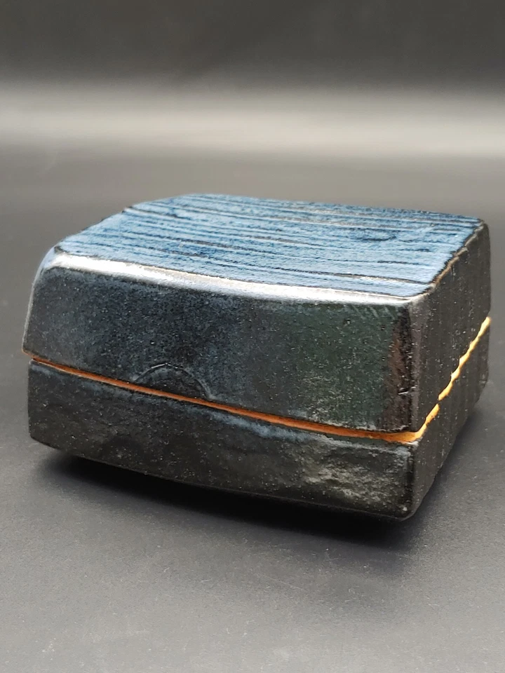 野坂和左 江月窑 文房 印泥盒 Estuche con tapa de almohadilla de tinta de porcelana de cerámica esmaltada negra azul japonés Foto 2 de 4