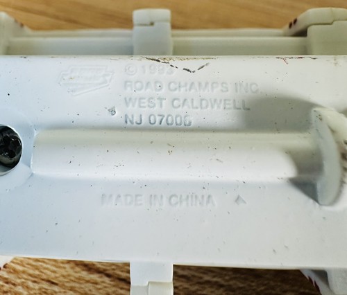 Vintage 1993 Road Champs Recycle America Truck Semi White 5” Length - Picture 7 of 7