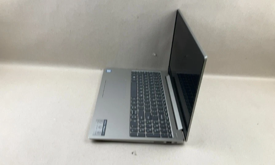 LENOVO IDEAPAD 330S-15IKB 81F5 | INTEL CORE I5-8250U | 256GB | 12GB RAM | SIN SISTEMA OPERATIVO Foto 4 de 4
