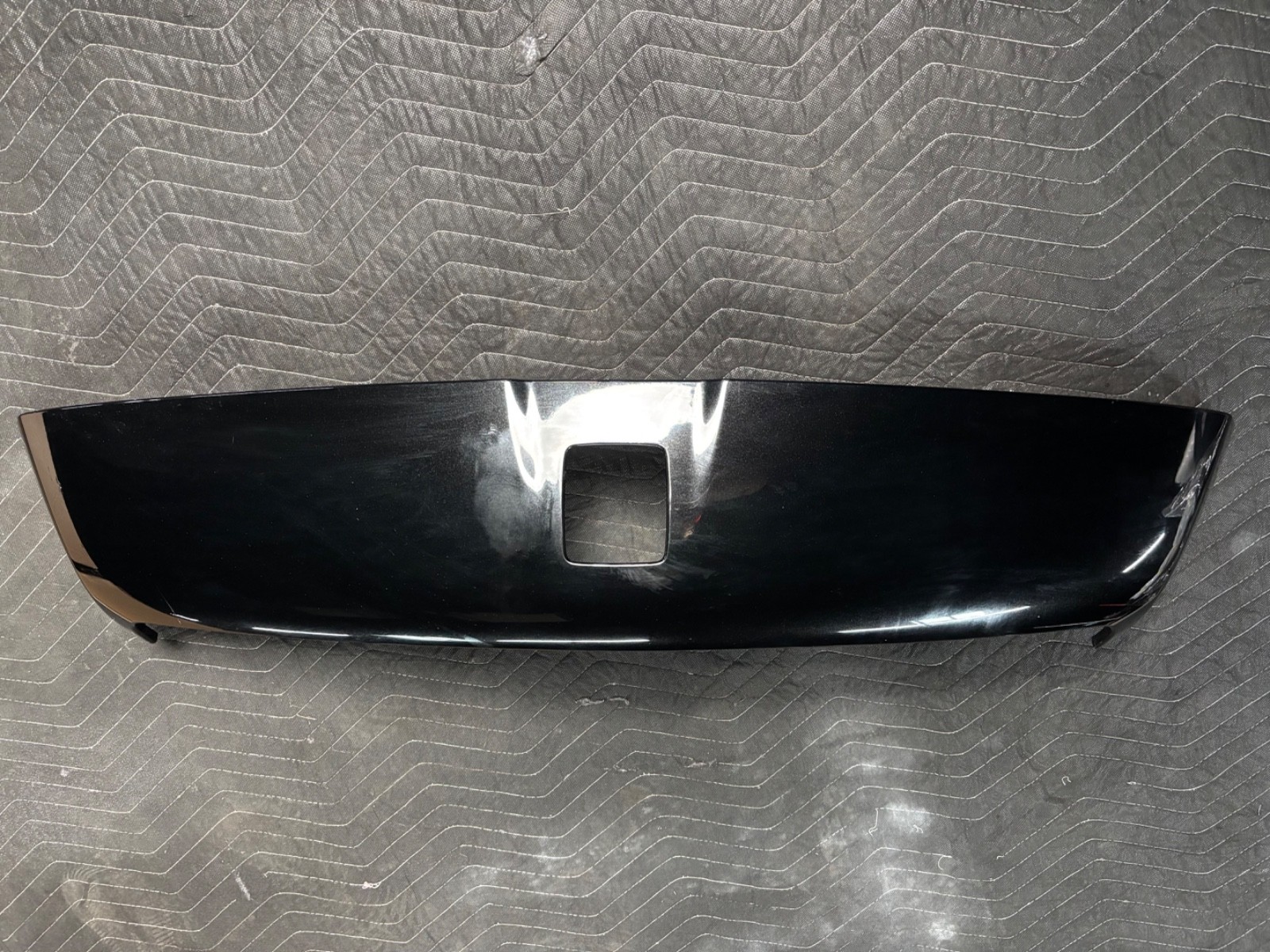 Rolls-Royce Cullinan 2022 Grille P/N 8497322