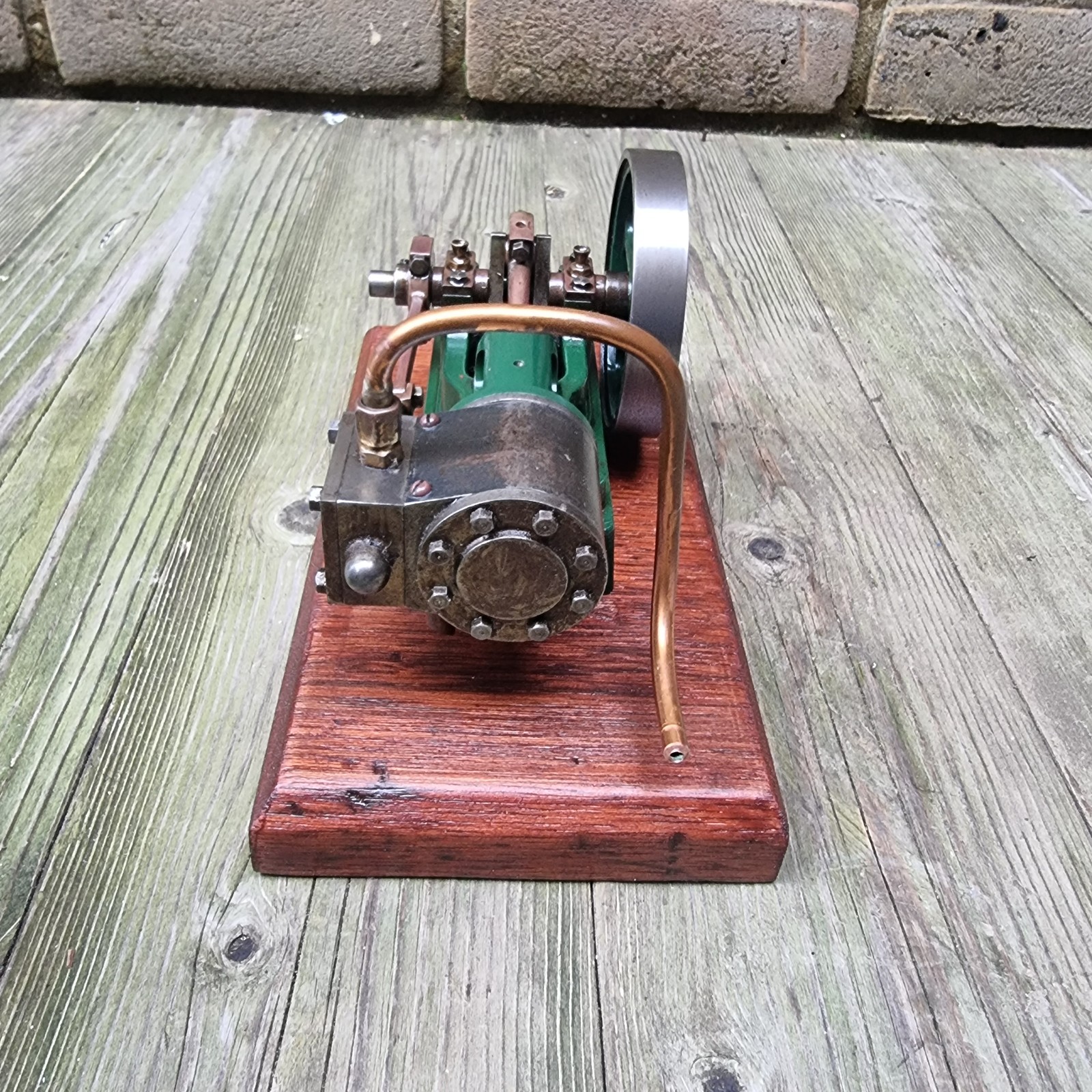 Stuart Engine Horizontal Live steam Stuart Turner horizontal mill engine. Runs well, see video ...