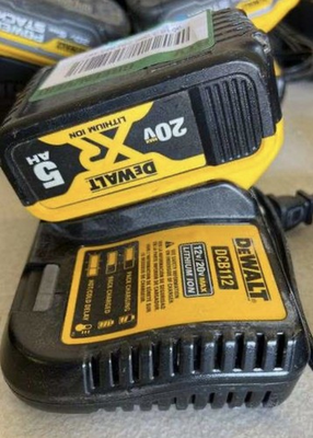 #ad #ad DeWalt DCB205 2C 20V MAX XR Premium Lithium Ion 5Ah Starter Kit $50.00