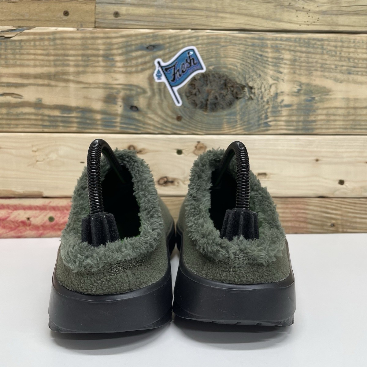 Oofos OOcoozie 10012024-9 Mens US 10 Mule Slippers Black 