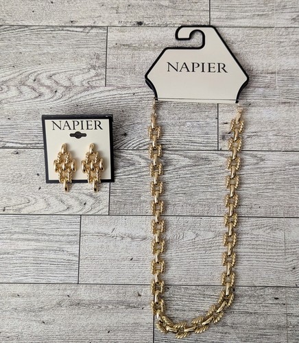 Napier Gold Tone Ropes Design Necklace 16" & Drop Earrings Set NEW - Picture 12 of 13