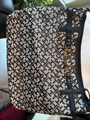 Tommy Hifiger Women s Handbag/Tote Black & Tan Logo