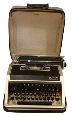 Olivetti Lettera DL Portable Typewriter Vintage Italian Design