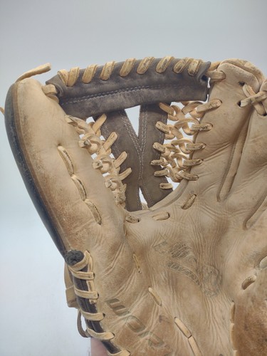 Worth Liberty Advanced Fastpitch Series LA125WGFS Right Hand Throw 12.5" - Picture 3 of 6