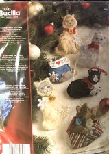  SUPER RARE  Bucilla CHRISTMAS KITTIES Felt Ornament Kit 86065 c2007