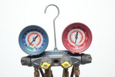 Yellow Jacket Brute II 4-Valve Test & Charging Manifold with Hoses
