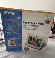 ROYAL PF70 7in LCD Digital Photo Frame White USB Remote Speakers Wall Mount
