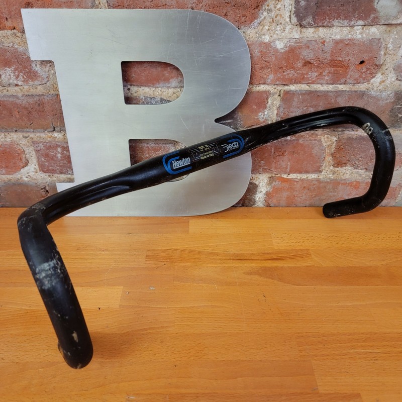 Deda Elementi Newton Drop Handlebar 31.7mm Clamp 44cm Width (O-O) 250g   d17