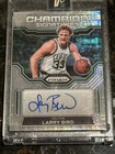 2022-23 Panini Prizm Champion Signatures Larry Bird #CHS-LBI Prizm /10 (AU)
