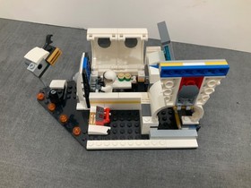 LEGO CREATOR: Space Shuttle Explorer (31066)