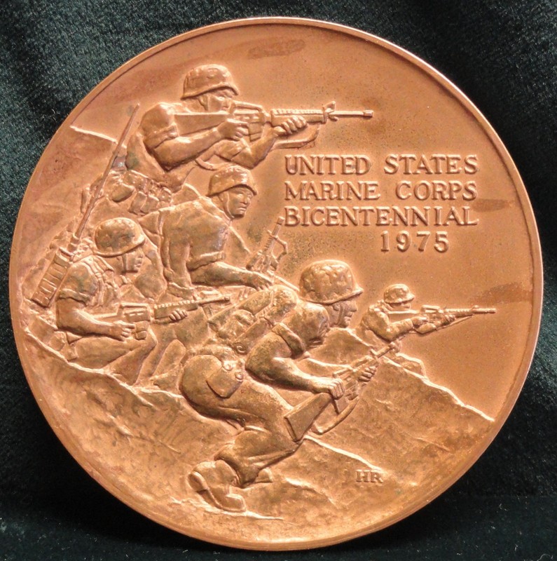 UNITED STATES MARINE CORPS BICENTENNIAL Bronze Medallion 1975 -- LOOK