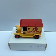 Lledo LP6 Model T Ford Van LP104 Happy Eater steeringwheel plasticbase half seat