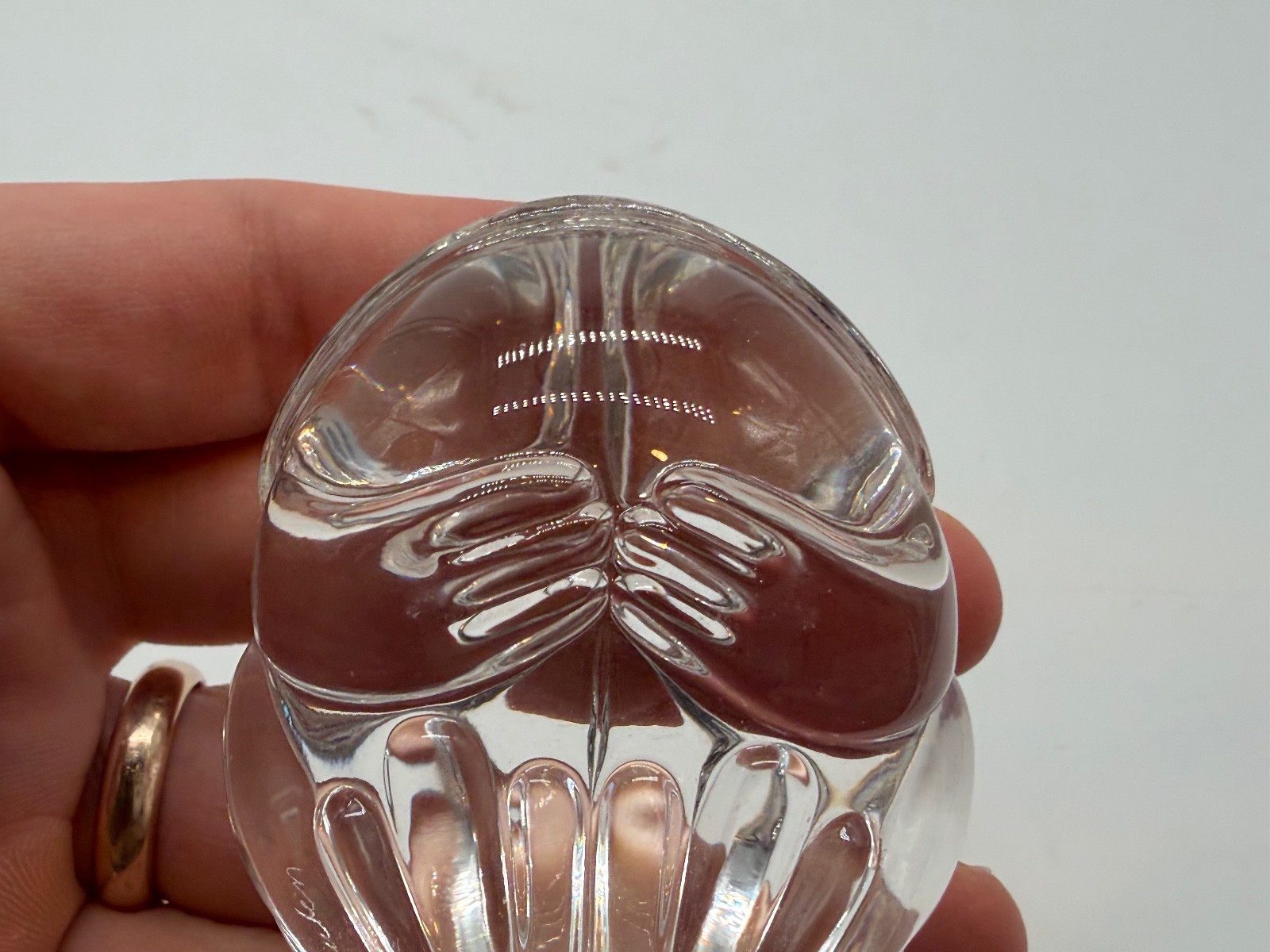 Steuben Clear Crystal Lloyd Atkins Design Frog Hand Cooler Paperweight Figurine