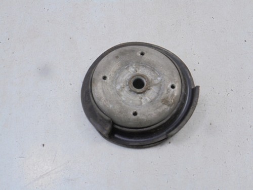 BMW 3 E46 VORDERE STOSSDÄMPFERHALTERUNG / AU 68658