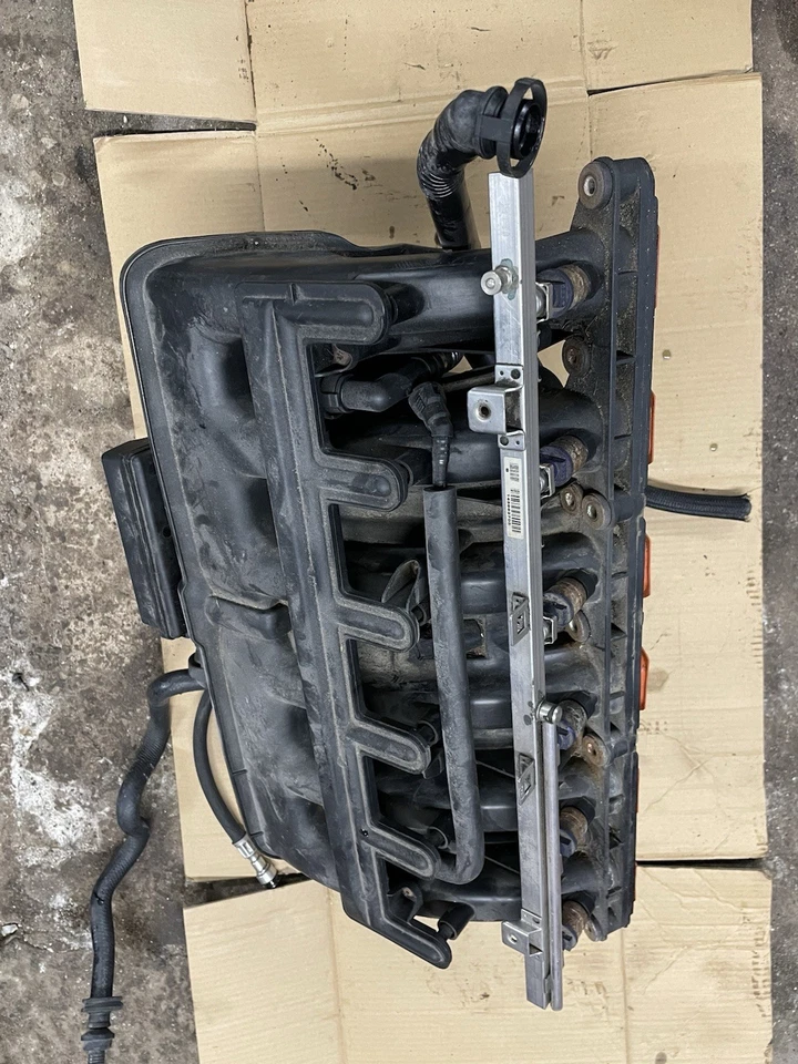 BMW E46 330i 330xi M54B30 Intake Manifold Complete W Fuel Rail Disa 7523291 - Image 4 of 4