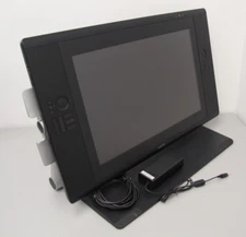 Wacom Cintiq DTK-2400 24HD LCD Tablet Drawing Display