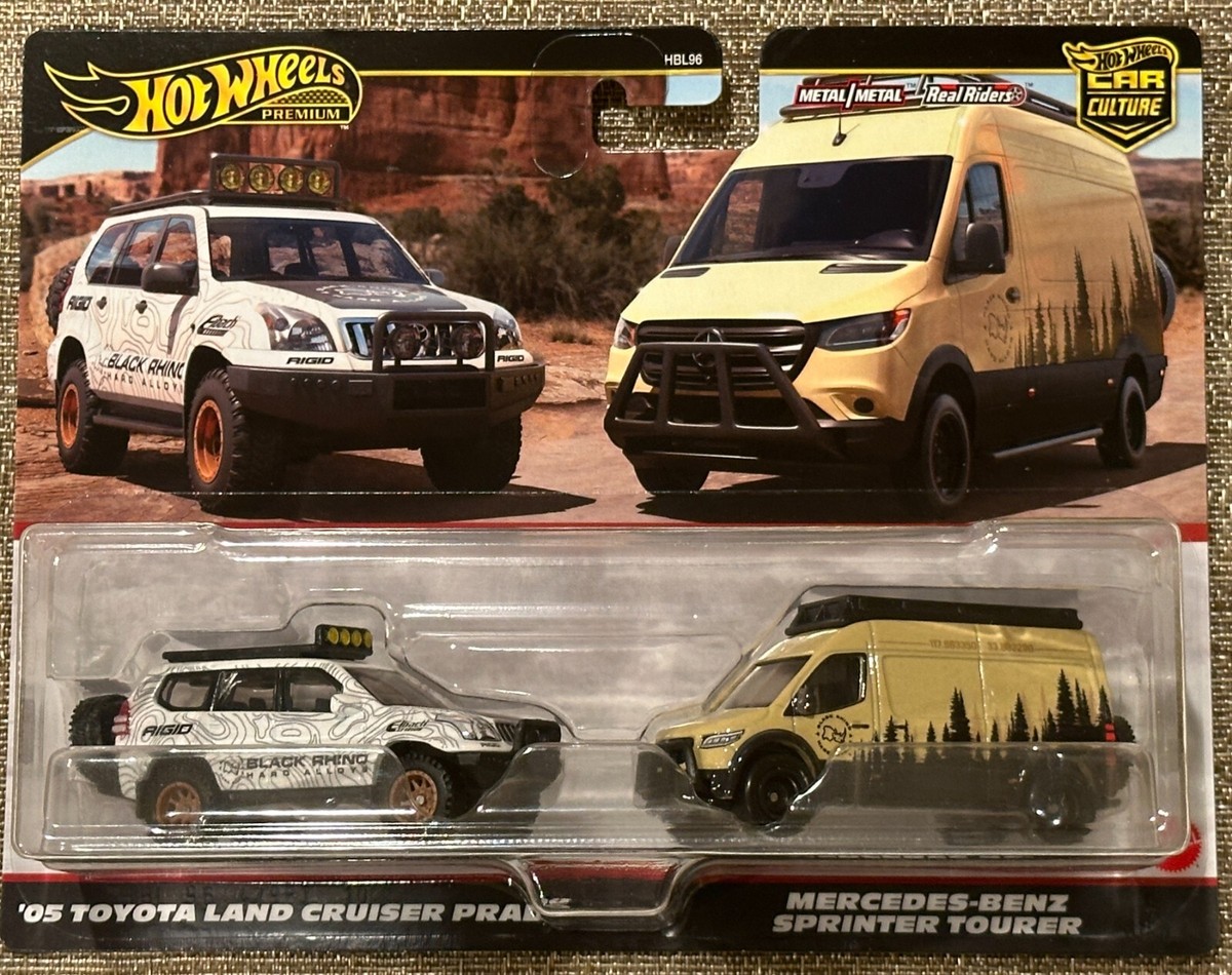 Hot Wheels Premium 2 Pack '05 Toyota Land Cruiser Prado Mercedes