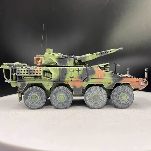 AM 1/72 German Boxer Armored Vehicle CRV block2 NATO Tricolor Finished Model - Picture 17 of 22