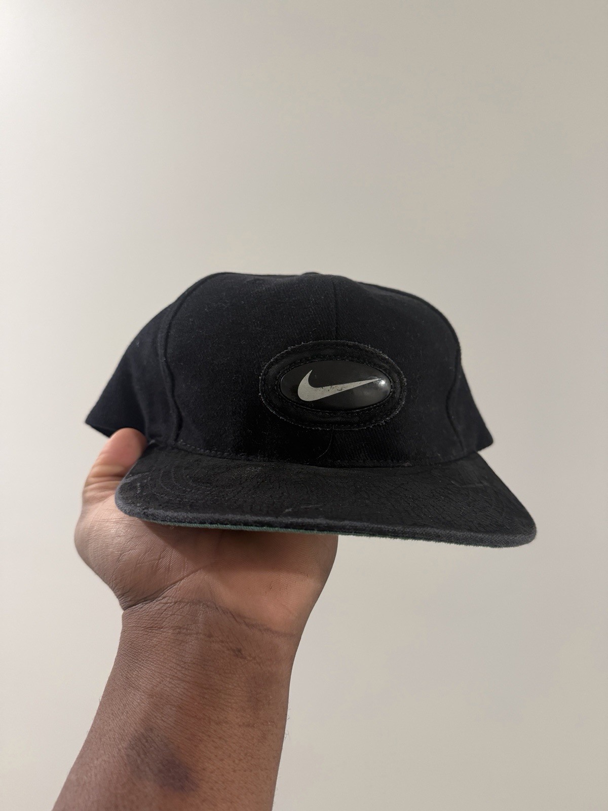 90s Nike Adjustable Solid Black Green Baseball Ca… - image 1