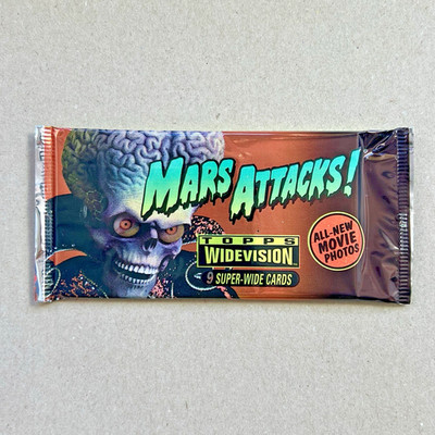 Mars Attacks! (1996) Trading Cards Booster Pack Topps Widevision