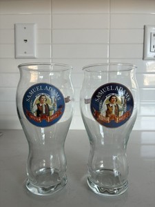 SAMUEL ADAMS beer glasses. Set of 2. Cheers to 30 Years of Independence.