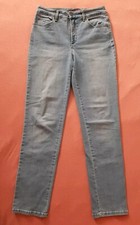 Gloria Vanderbilt Women's Jeans Size 6 Amanda 2.0 Light Wash High-Rise Stretch