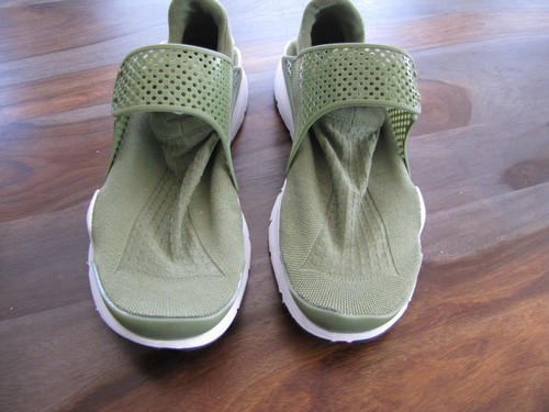 nike sock dart green