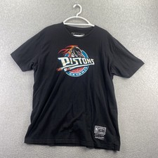 Detroit Pistons Collecting and Fan Guide 12