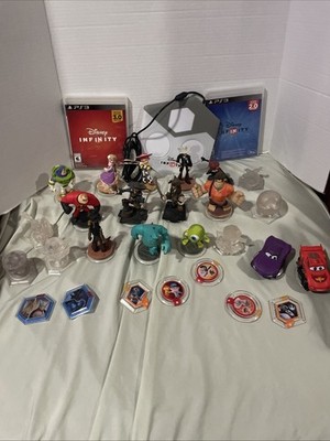 Disney Infinity Lot Of 20 Figures Seven Game Pieces, Two Games And One Portal ￼￼