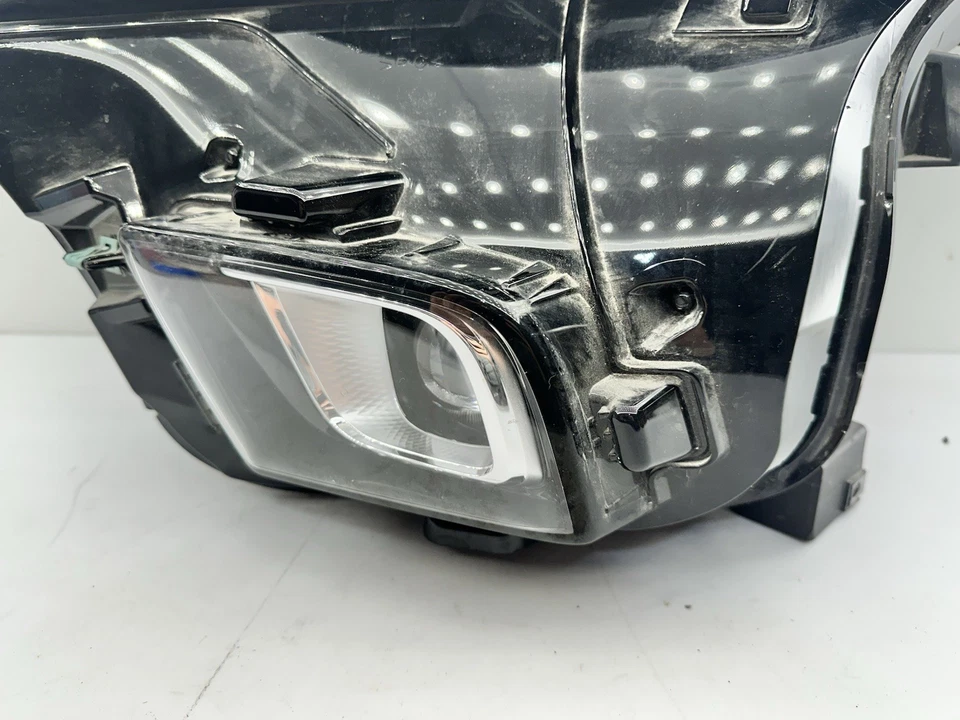 Mint 2024 2025 Buick Encore GX Left Driver Side OEM LED Headlight Lamp 11616 - Image 2 of 4