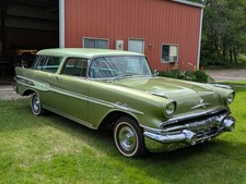 1957 Pontiac Safari Star Chief