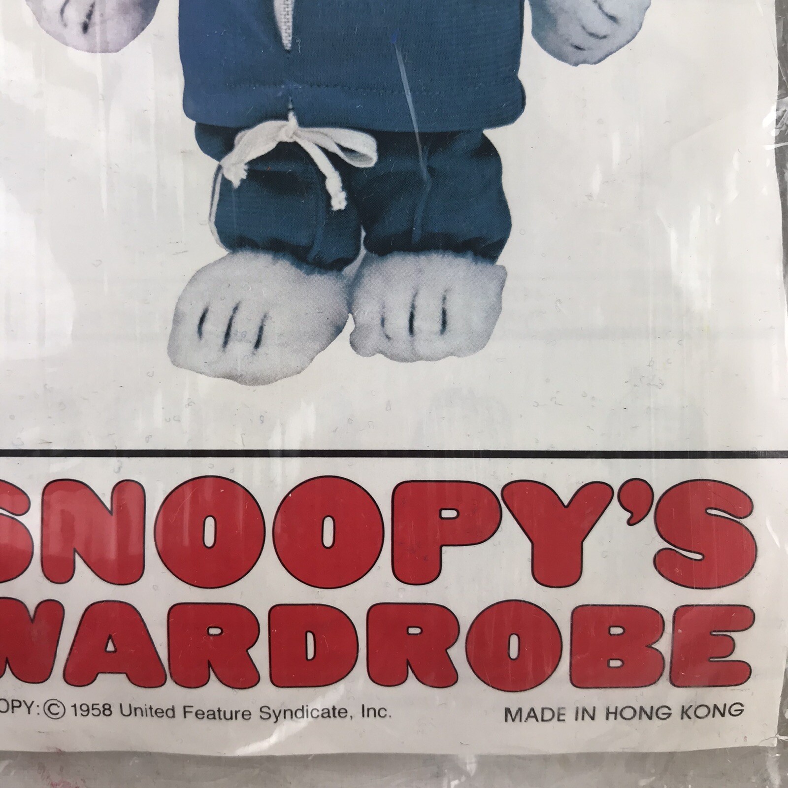 Lot Of 7 Snoopy Wardrobe Outfits Fits 11\