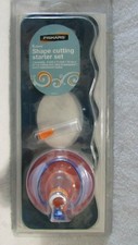NEW FISKARS 5pc Shape Cutting Starter Set 12-2592