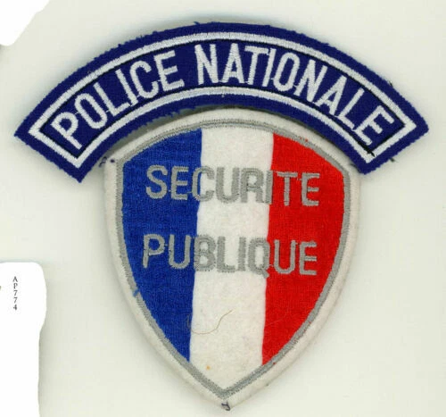 Insignes militaires de collection police