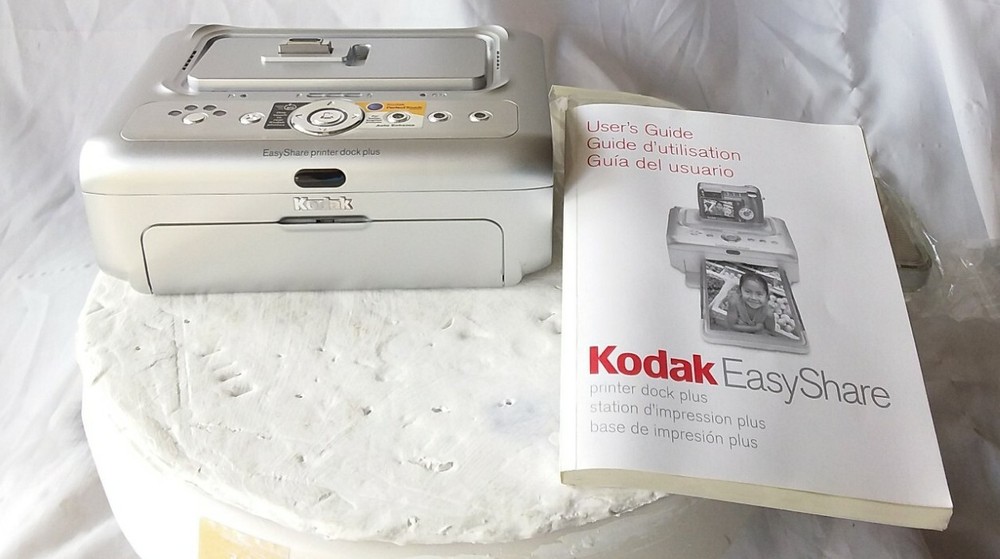 Kodak EasyShare Series 3 Photo Printer Digital Camera Dock with accessories