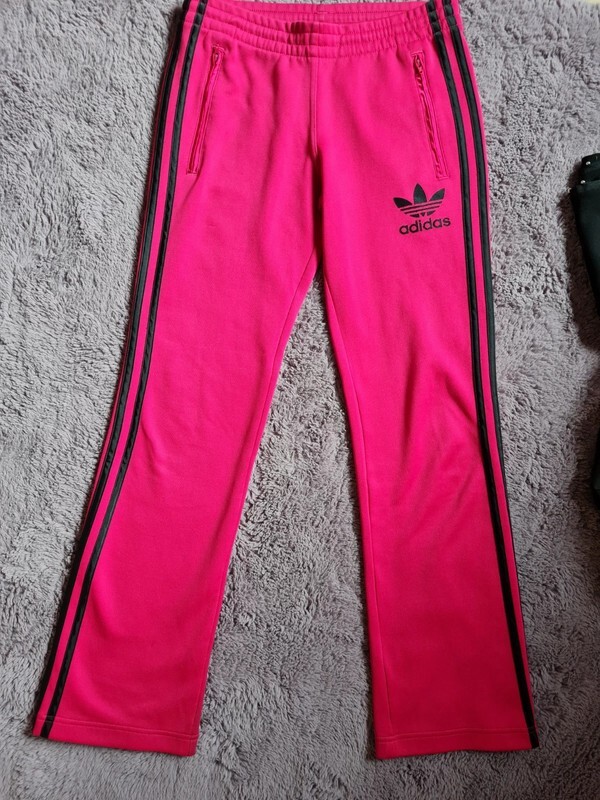 デッドストック Adidasトレフォイルロゴ ベロア Track Pant XS デッドストック Adidasトレフォイルロゴ ベロア Track Pant XS