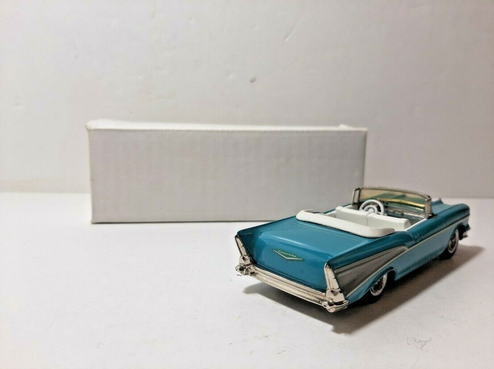 もらって嬉しい出産祝い Western-Models Chevrolet Bel Air1/43英国製