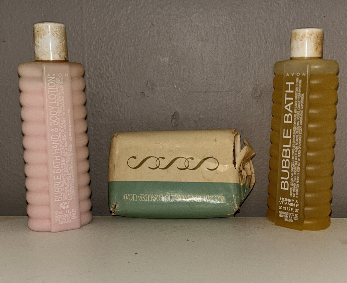 Vintage Avon Skin So Soft Soap, Travel Bubble bath And Body Lotion Set