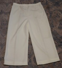 Vintage 1970s womens pull on sheer ivory capri pants 32W x 22.5L