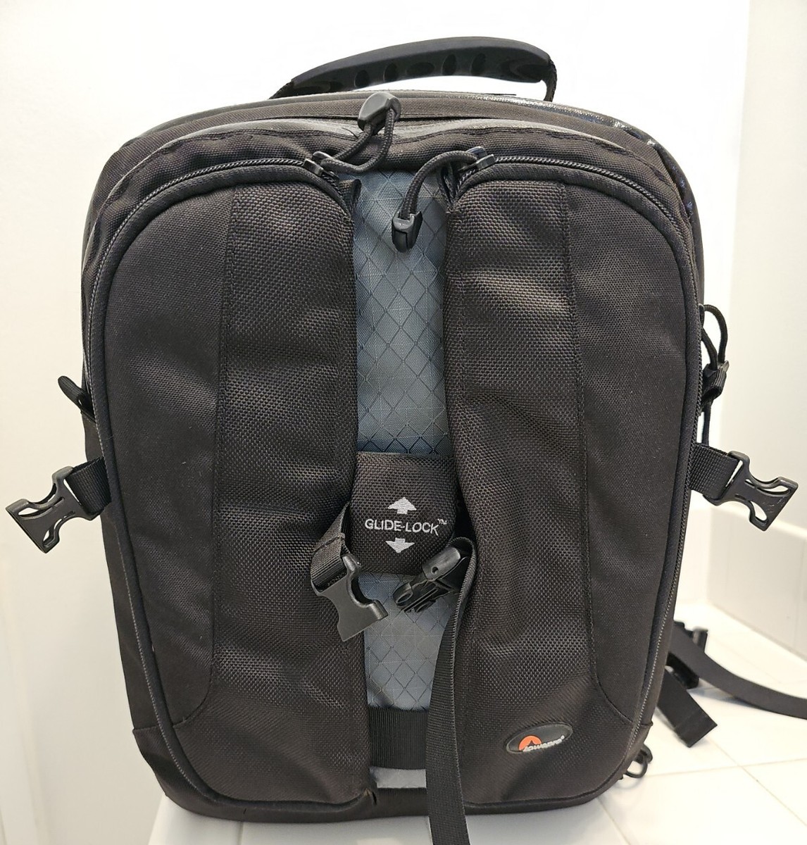 LOWEPRO VERTEX 100 AW PROFESSIONAL ALL WEATHER CAMERA BACKPACK